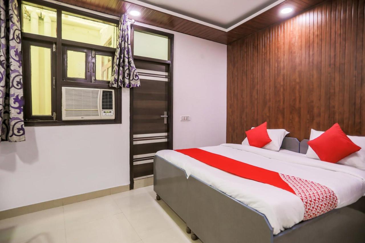 Oyo Jai Palace New Delhi Extérieur photo
