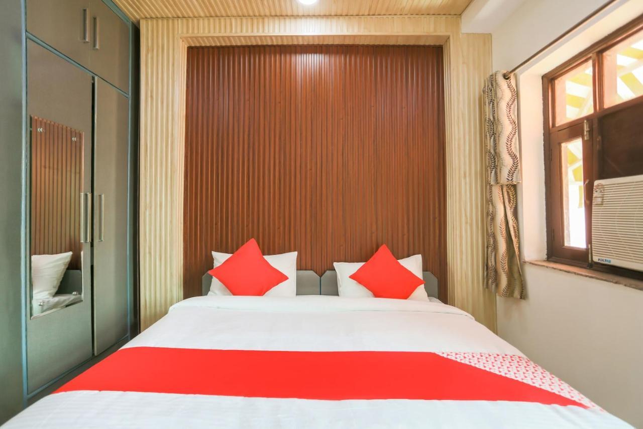 Oyo Jai Palace New Delhi Extérieur photo